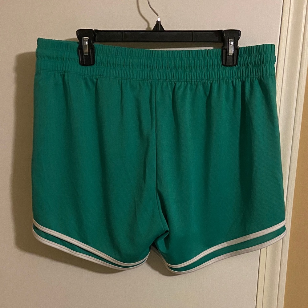 EUC Reebok Women's Athletic Shorts with White Trim - Picture 2 of 5